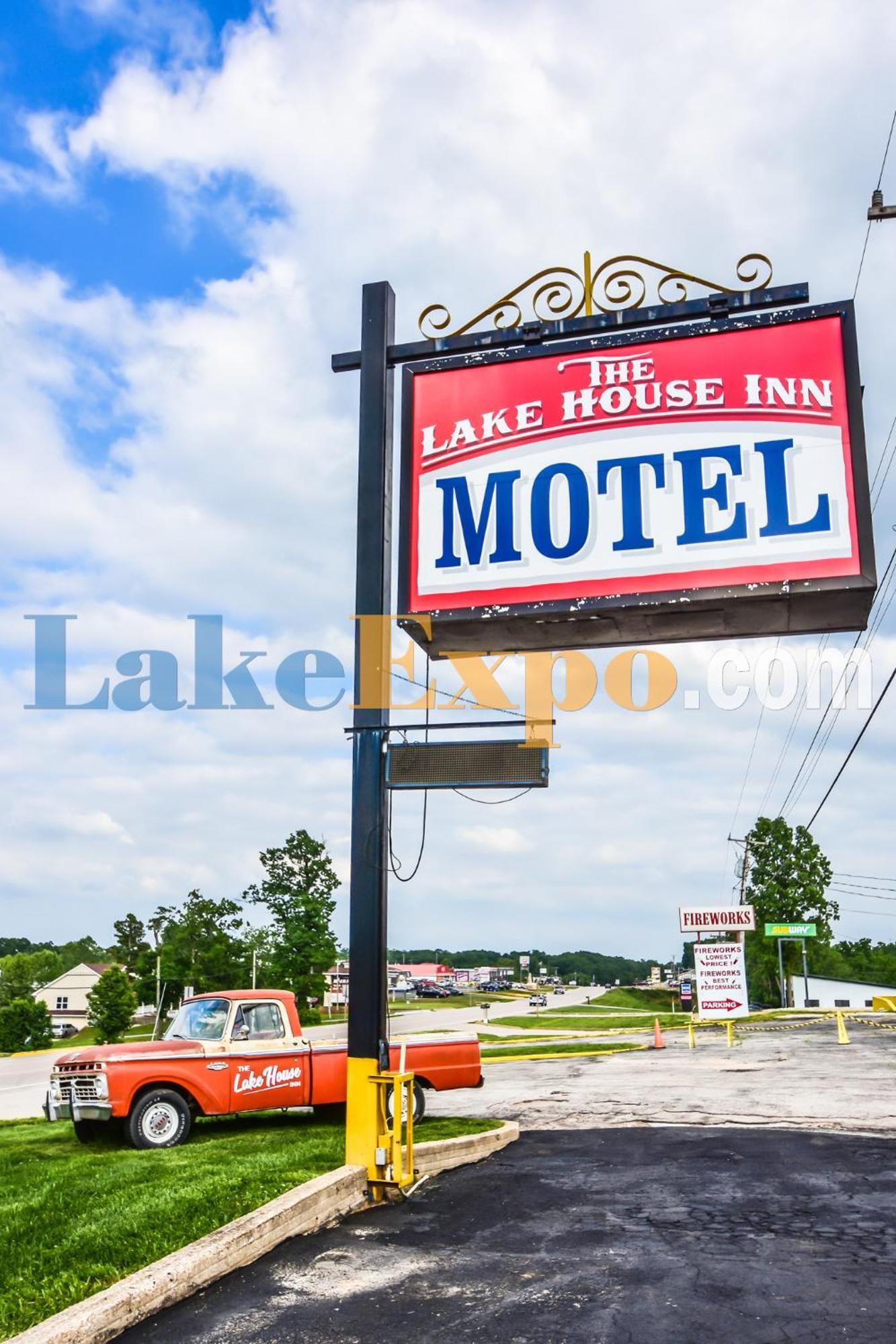 The Lake House Inn Laurie Kültér fotó