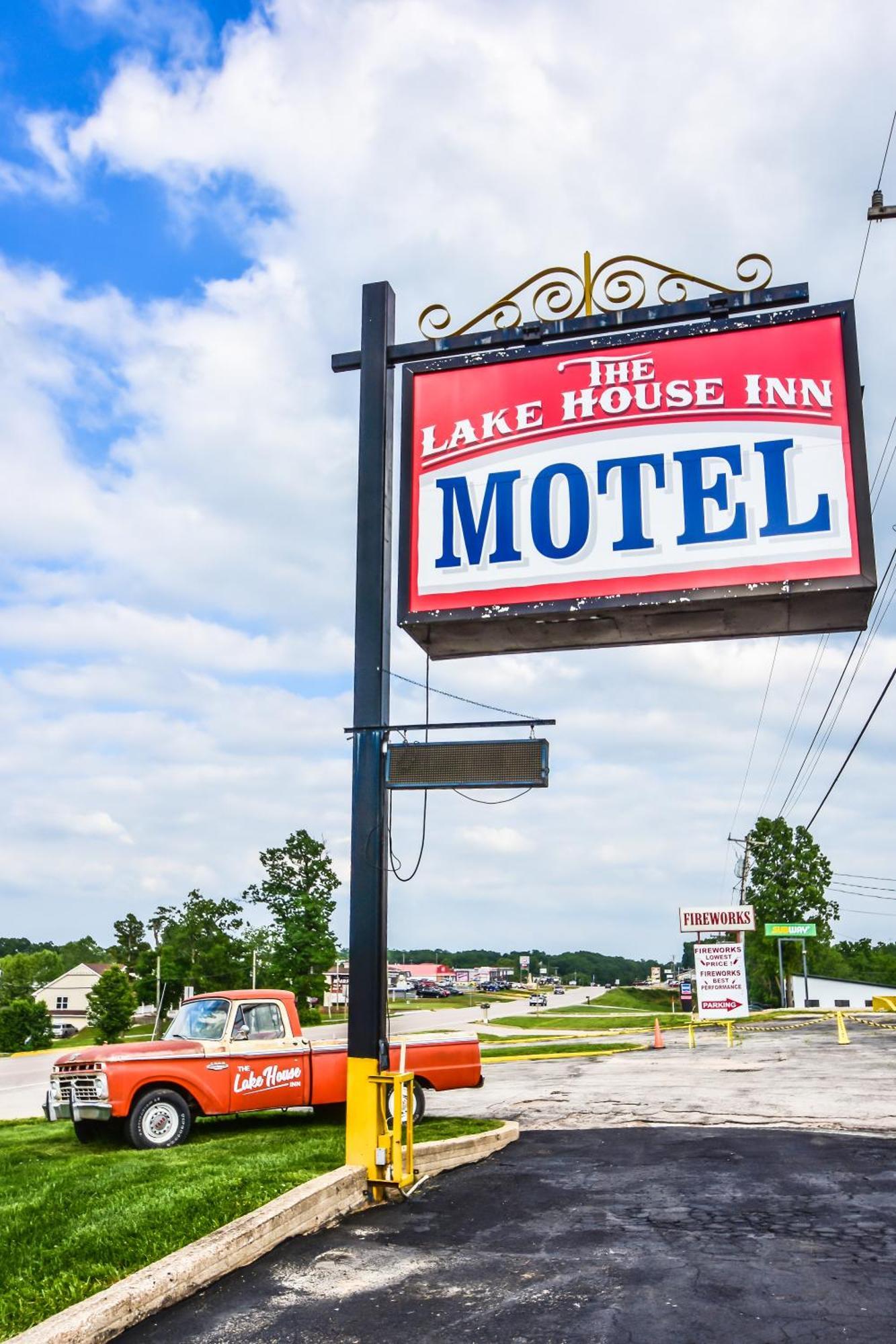 The Lake House Inn Laurie Kültér fotó